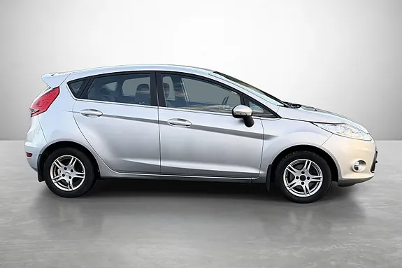 Ford Fiesta 2011 photo 5