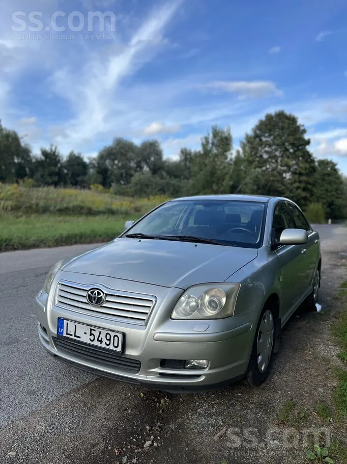 Toyota Avensis 2005 photo 5