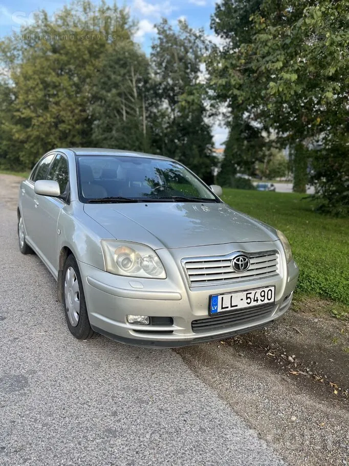 Toyota Avensis 2005 photo 3