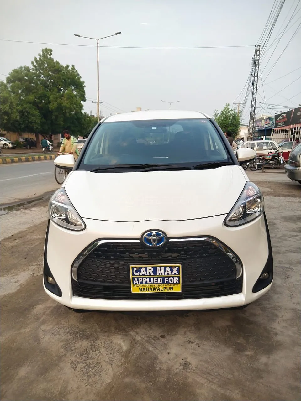 Toyota Sienta