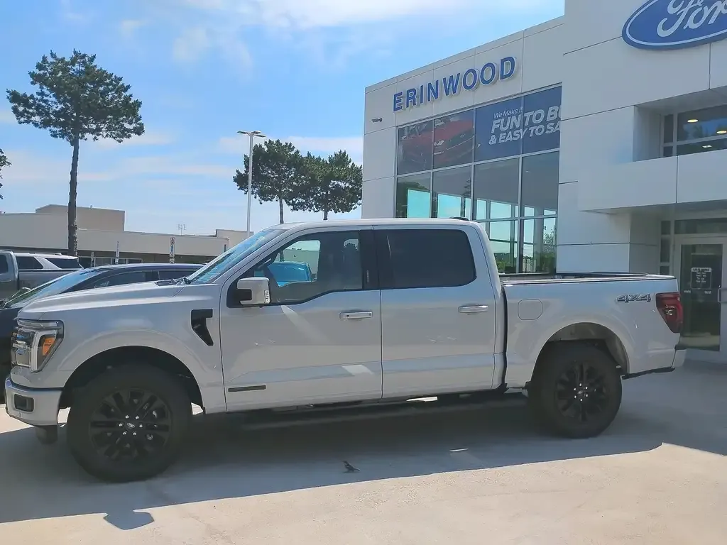 Ford F-150 2026 photo 2