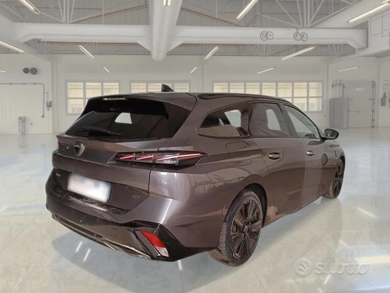 Peugeot 308 2022 photo 4