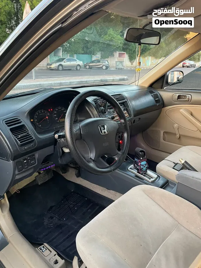Honda Civic 2004 photo 3