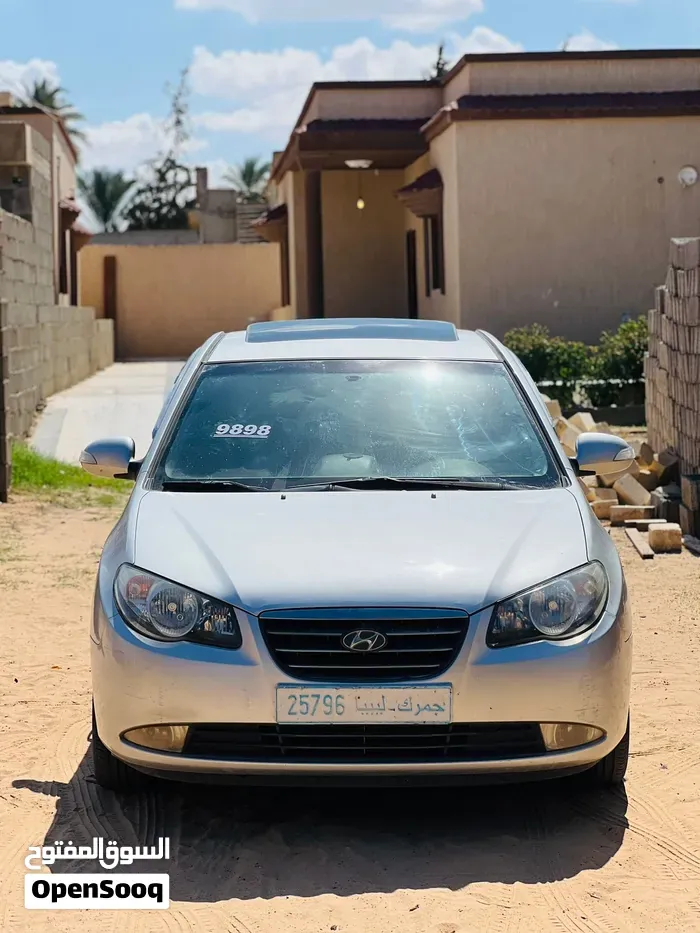 Hyundai Avante 2010 photo 5