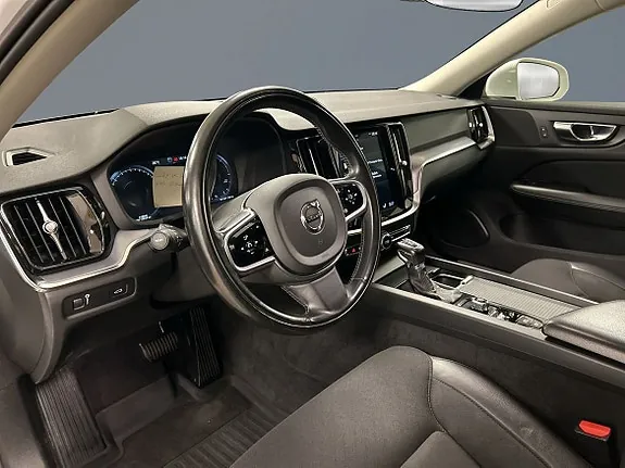 Volvo V60 Cross Country 2020 photo 5
