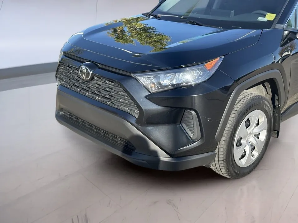 Toyota Rav4 2025 photo 3