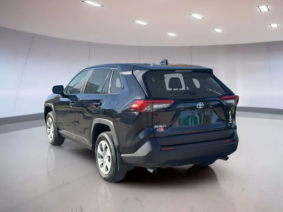 Toyota Rav4 2025 photo 5