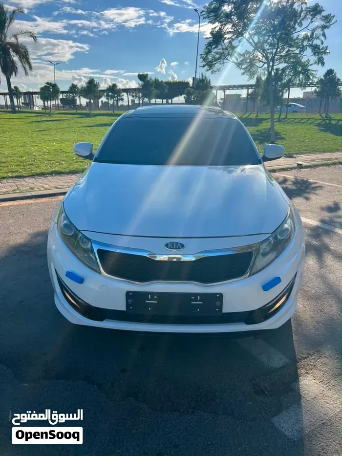 Kia K5 2012 photo 2