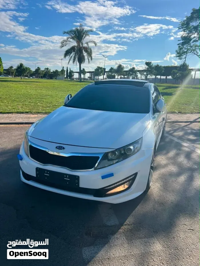 Kia K5 2012 photo 3