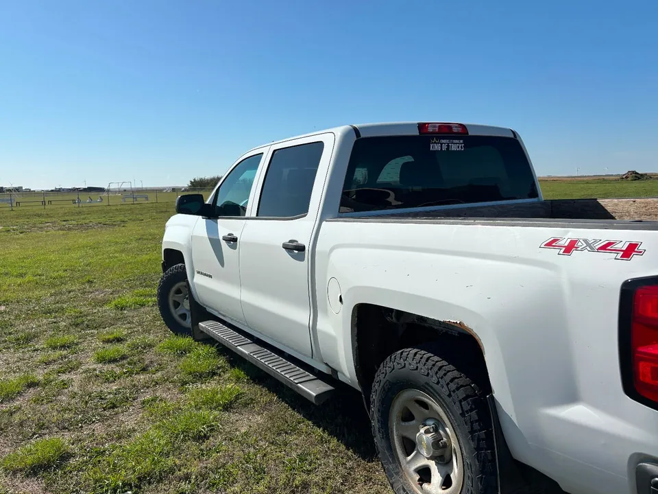 Chevrolet Silverado 1500 2017 photo 2