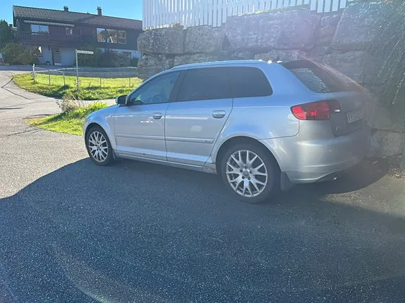 Audi A3 2008 photo 2