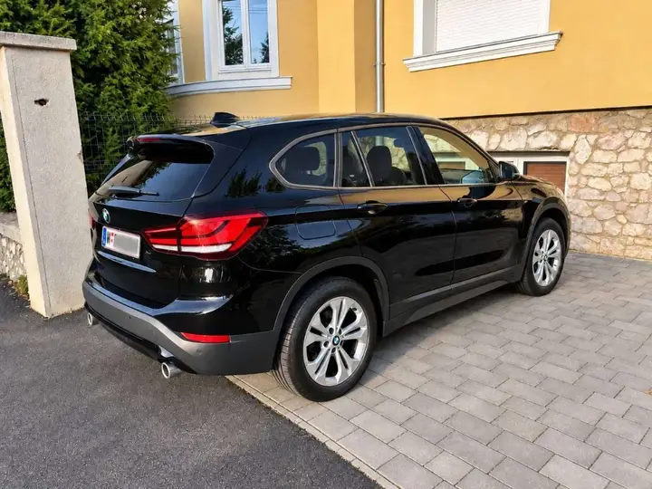 BMW X1 2020 photo 2