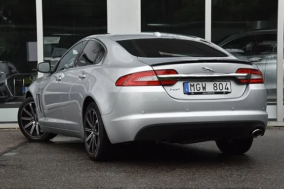 Jaguar Xf 2012 photo 5