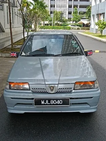 Proton Iswara