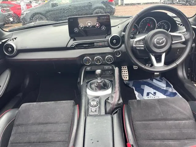 Mitsubishi Roadster Rf 2017 photo 2