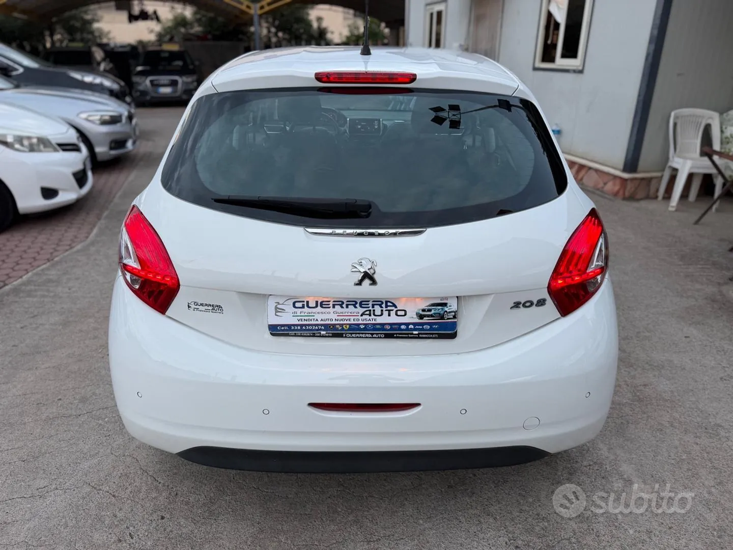 Peugeot 208 2015 photo 3