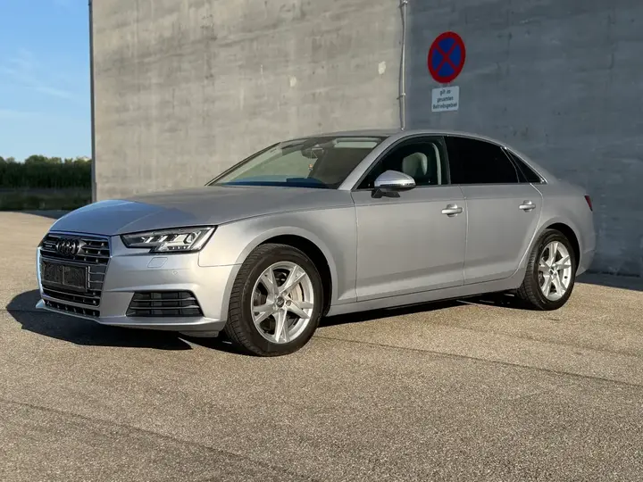 Audi A4 2016 photo 3