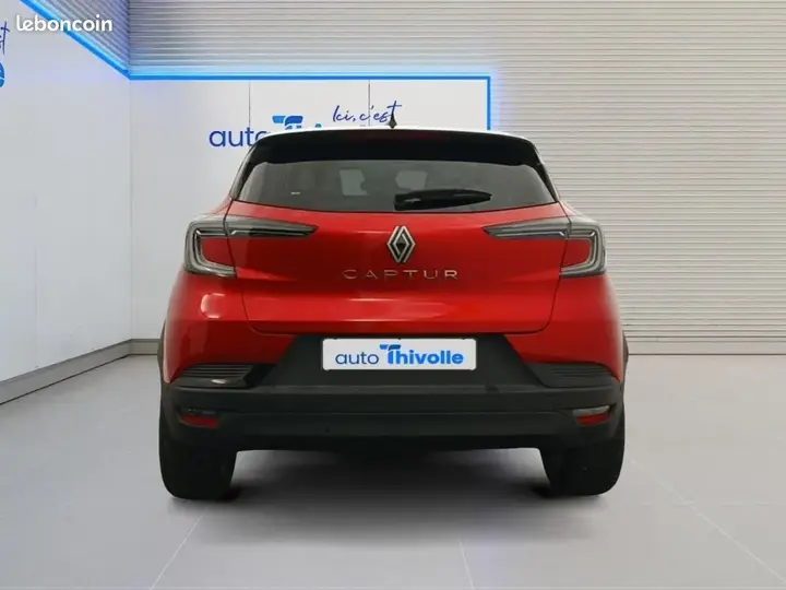 Renault Captur 2026 photo 3