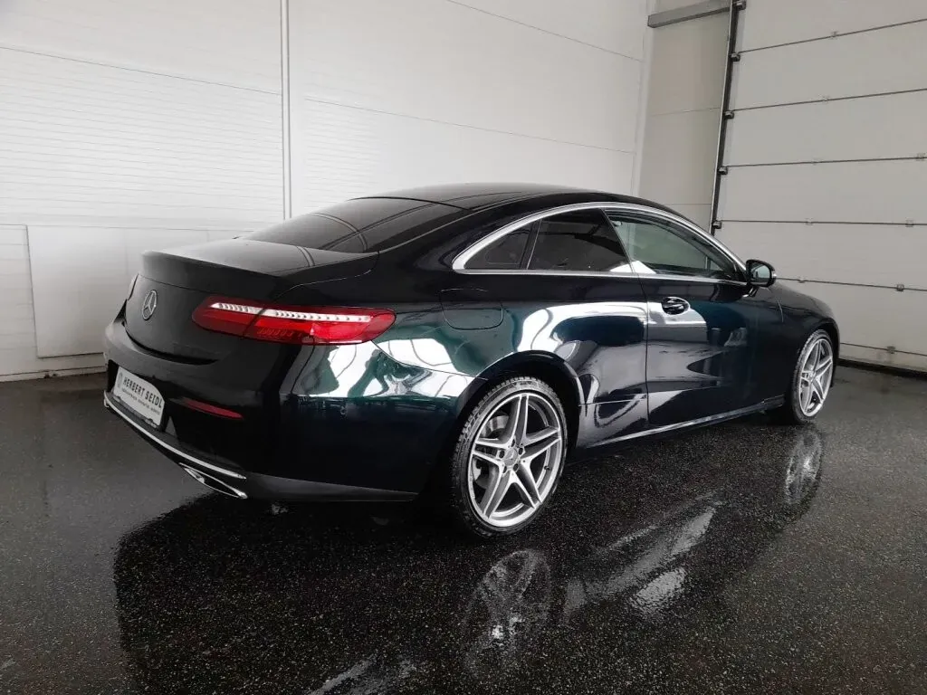 Mercedes-Benz E-Class 2020 photo 2