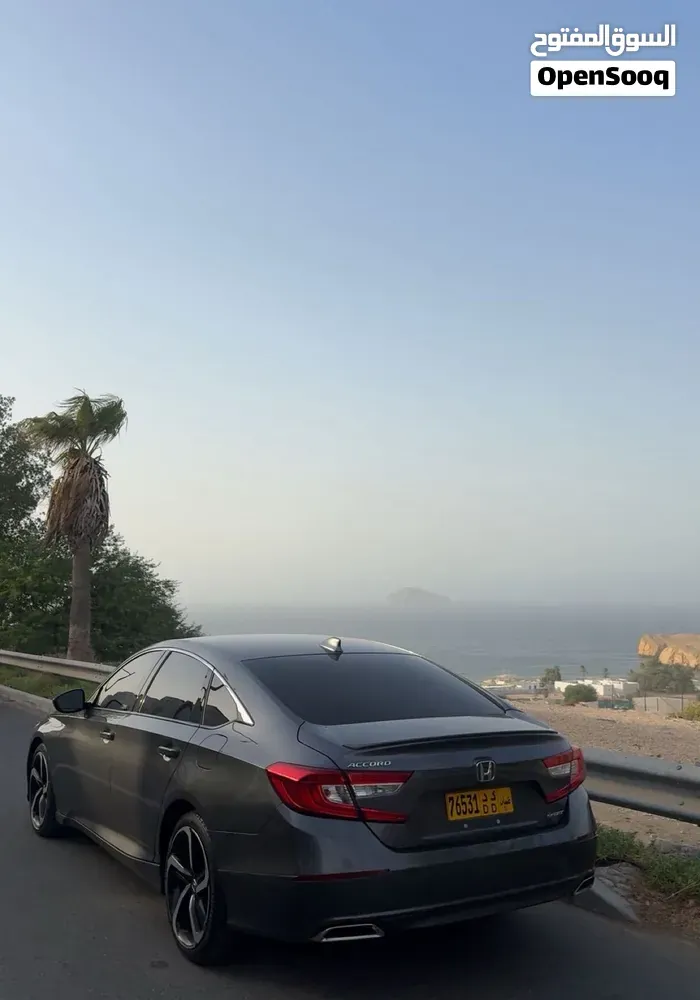 Honda Accord 2020 photo 3