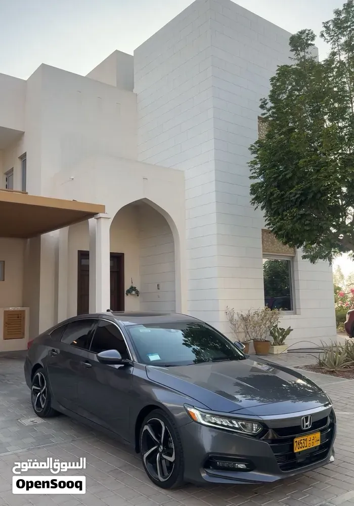 Honda Accord 2020 photo 2