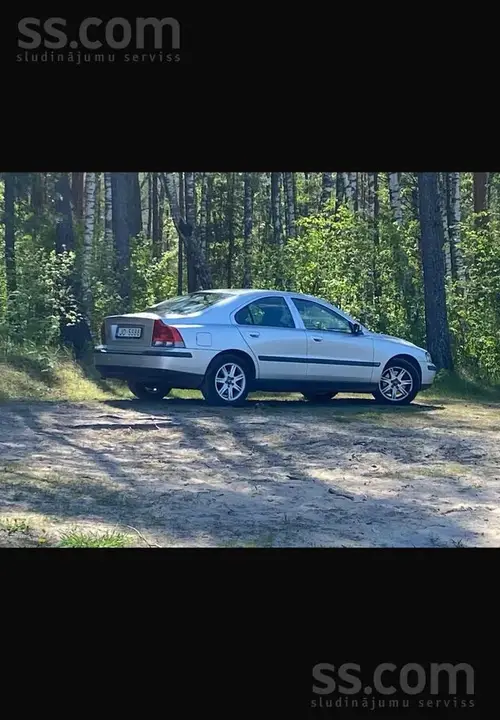 Volvo S60 2003 photo 2
