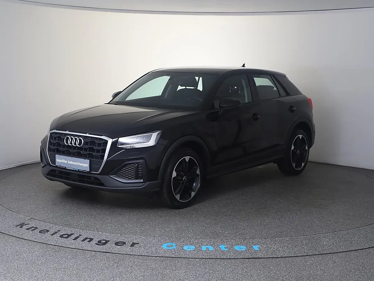 Audi Q2 2021 photo 2