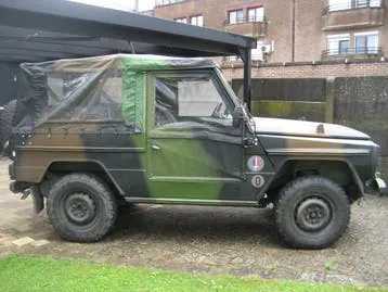 Peugeot P4