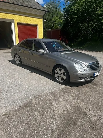 Mercedes-Benz E280