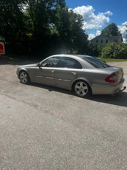 Mercedes-Benz E280 2008 photo 3