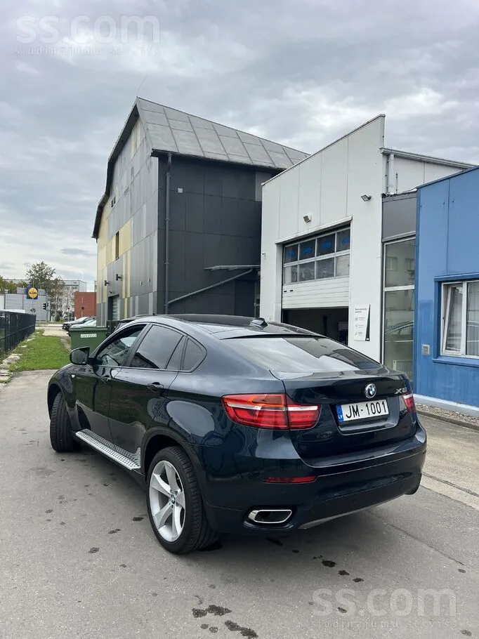 BMW X6