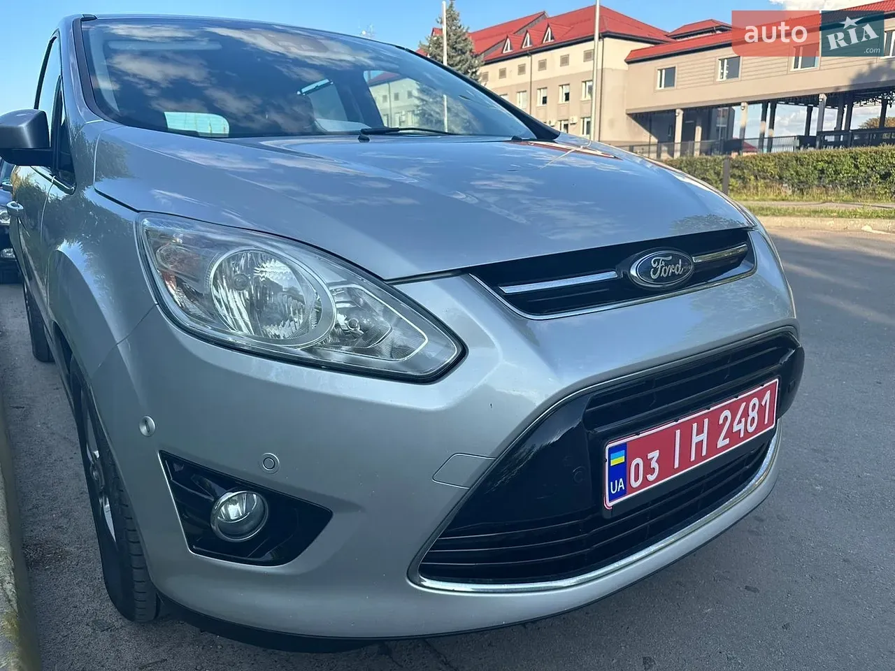 Ford C-Max 2013 photo 2