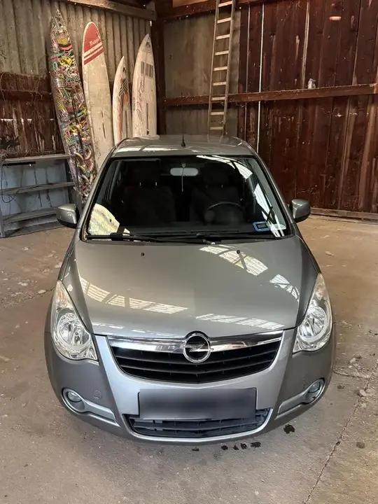 Opel Agila