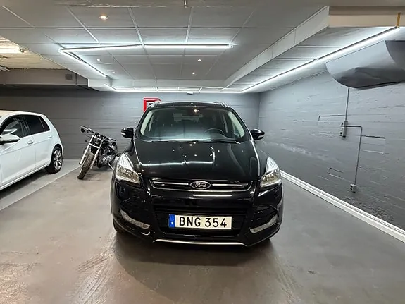 Ford Kuga 2015 photo 2