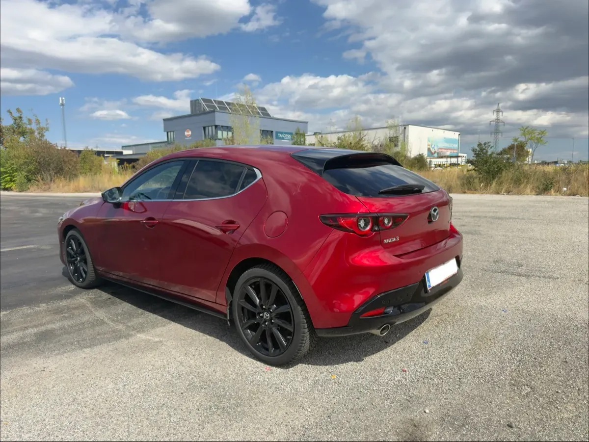 Mazda Mazda3 2022 photo 3