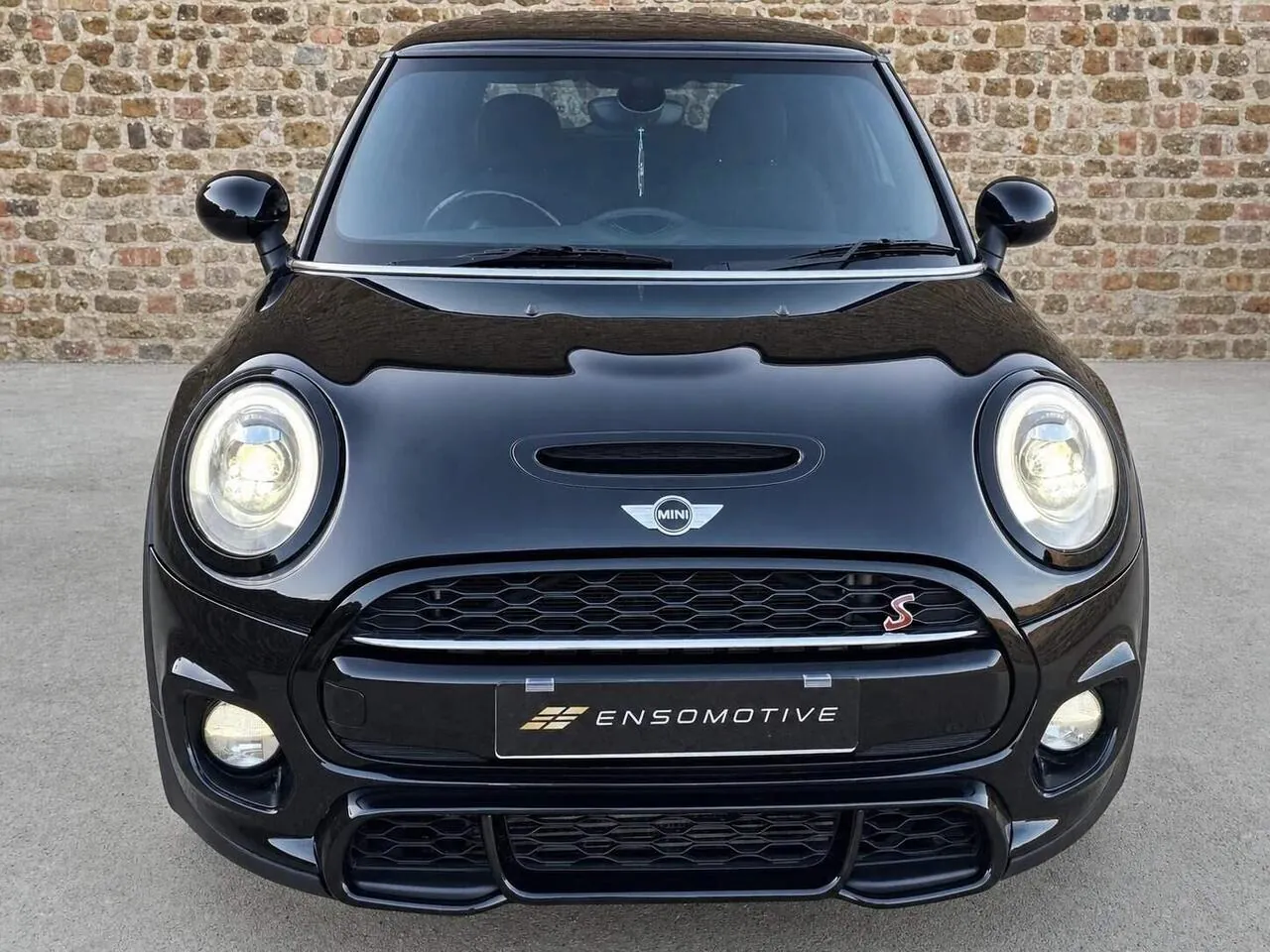 Mini Cooper S 2016 photo 2