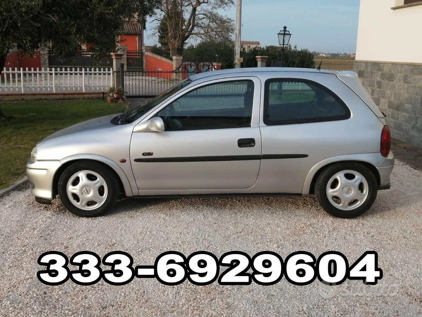 Opel Corsa B 1997 photo 2
