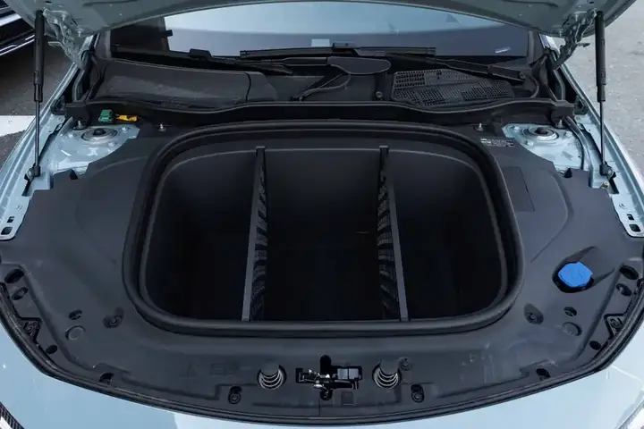 Mercedes-Benz Cla 350 2026 photo 5