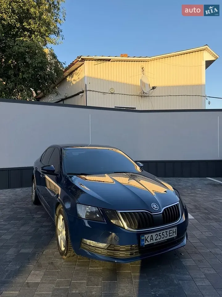 Skoda Octavia 2018 photo 3