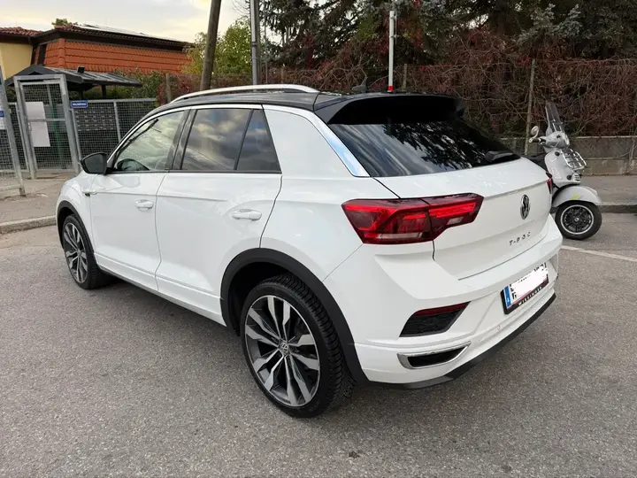 Volkswagen T-Roc 2020 photo 3