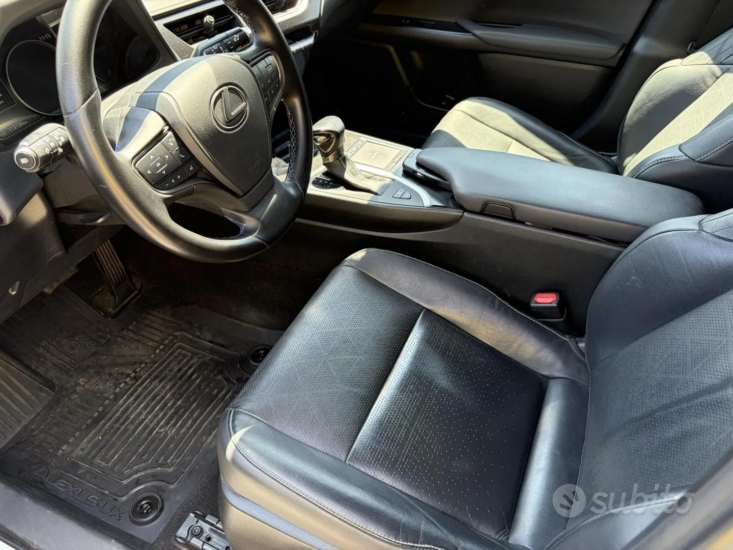 Lexus Ux 2019 photo 5