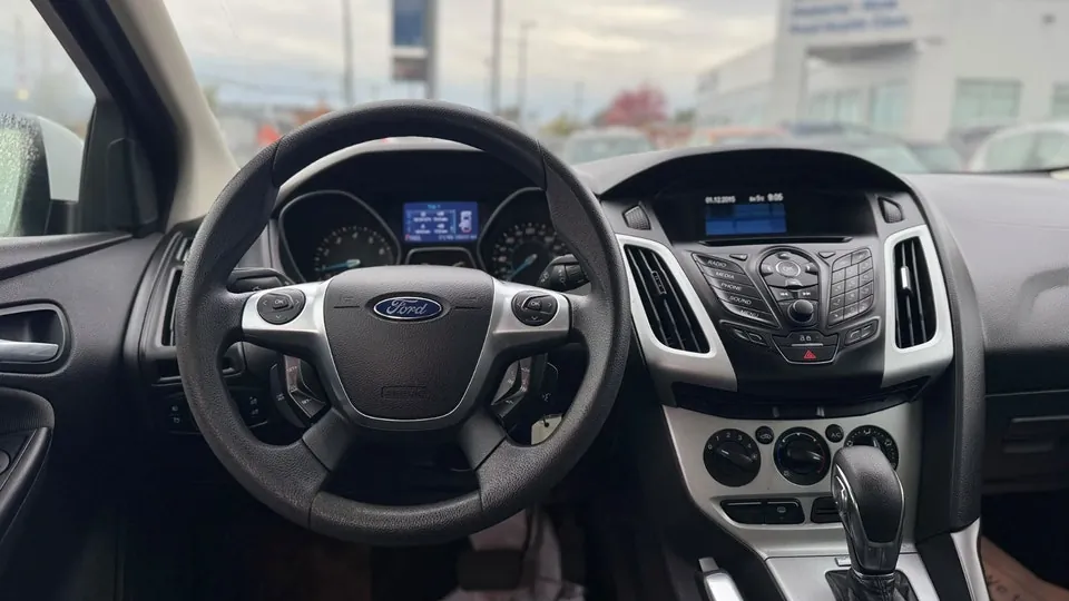 Ford Focus 2013 photo 4