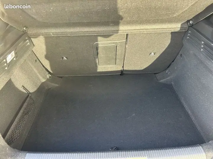 Peugeot 308 2022 photo 5