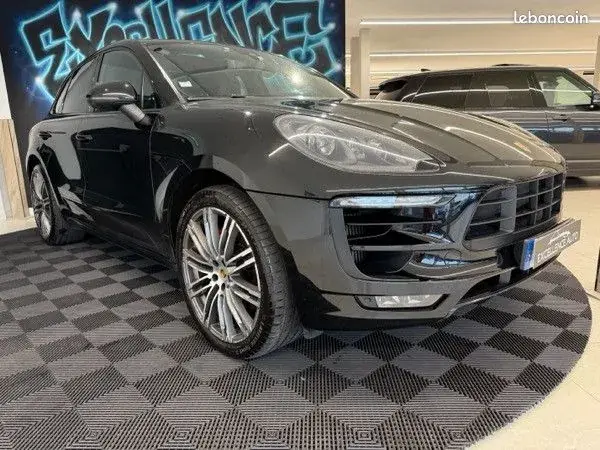 Porsche Macan 2016 photo 2