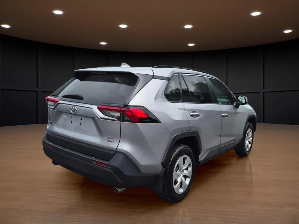 Toyota Rav4 2021 photo 5