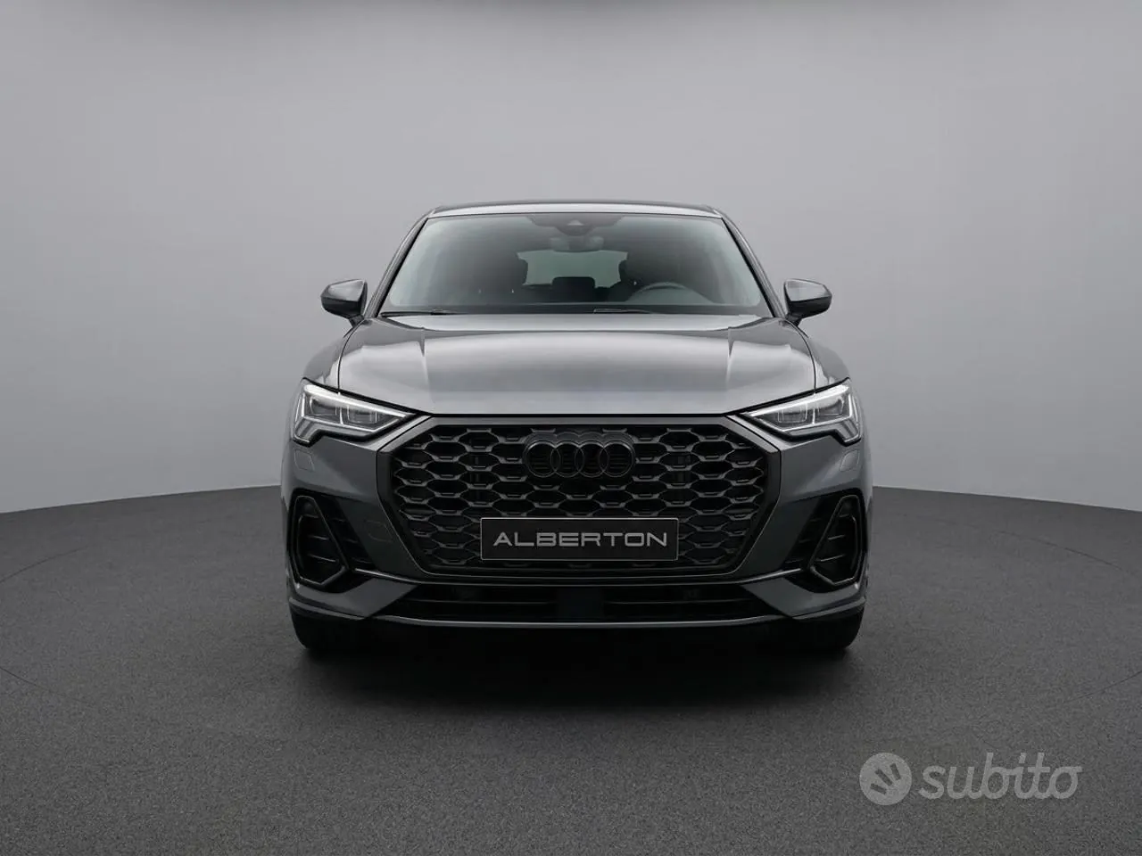 Audi Q3 2024 photo 2