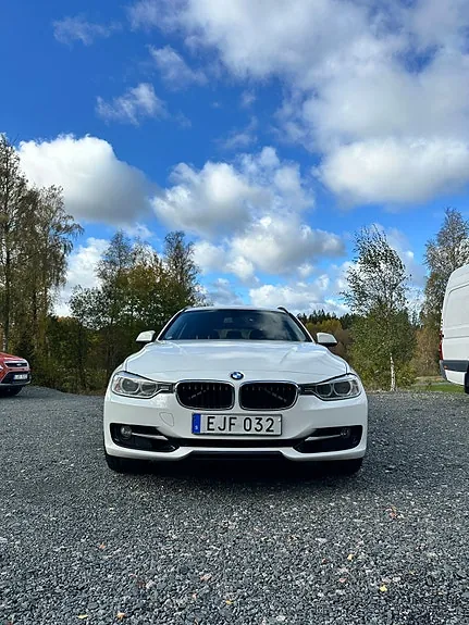 BMW 320I 2015 photo 3