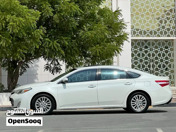 Toyota Avalon 2013 photo 3