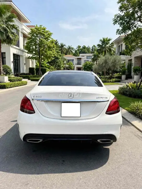 Mercedes-Benz C300 2020 photo 5