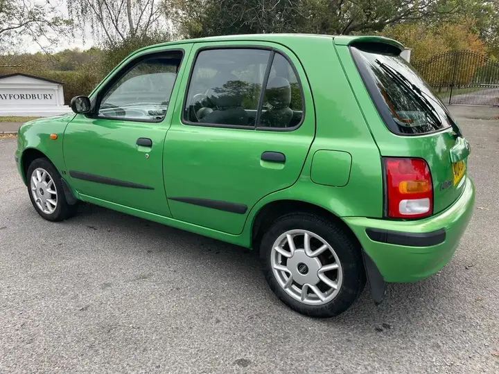Nissan Micra 1999 photo 3
